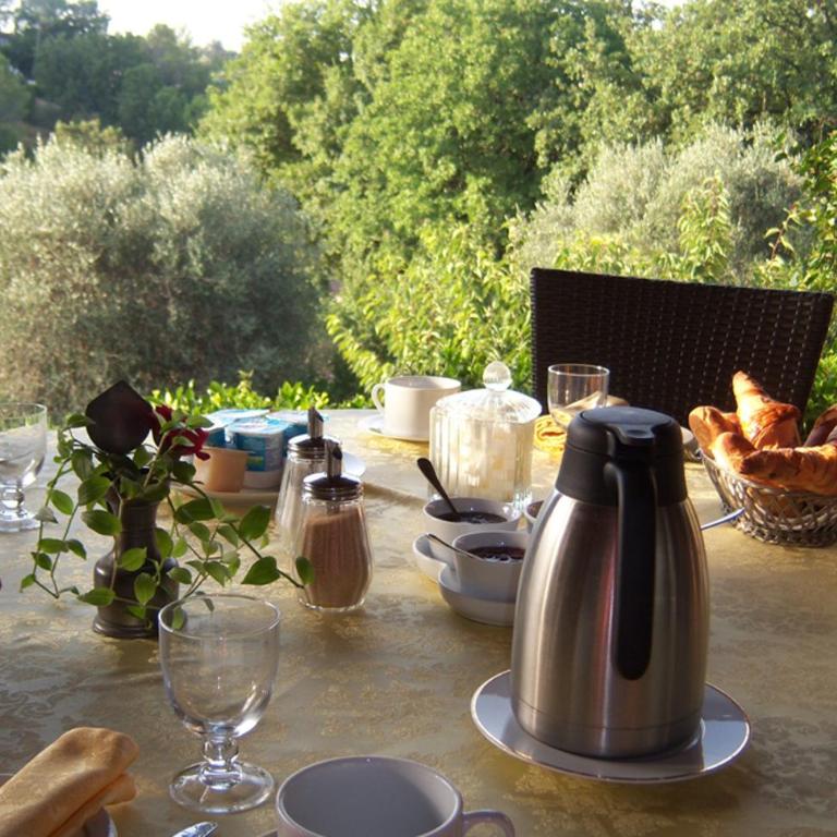 Bastide Rose de Mai - Chambre Double avec Terrasse - 15