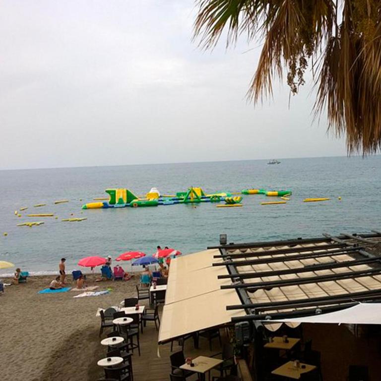Camorreto Beach & Pool Apartment - Three-Bedroom Apartment - 20