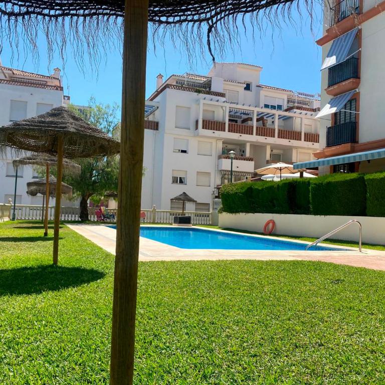 Camorreto Beach & Pool Apartment - Three-Bedroom Apartment - 17
