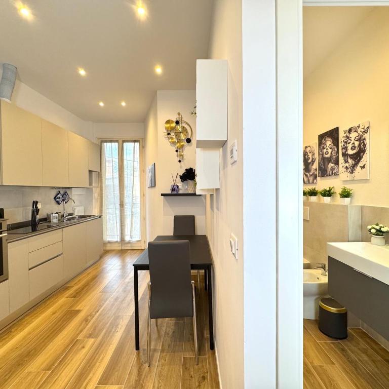 ROYAL HOUSE - Parcheggio gratuito e Wi-Fi - Appartamento con 2 Camere da Letto - 33