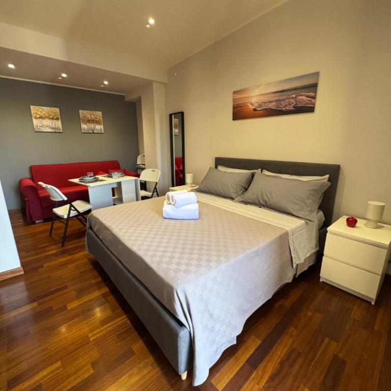 House Zeta Piazza Carmine - Appartamento con 1 Camera da Letto - 1