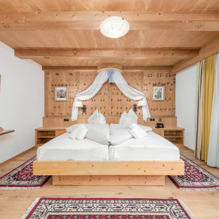 Alpenhotel Tirolerhof Gerlos - Doppelzimmer mit Balkon - 4