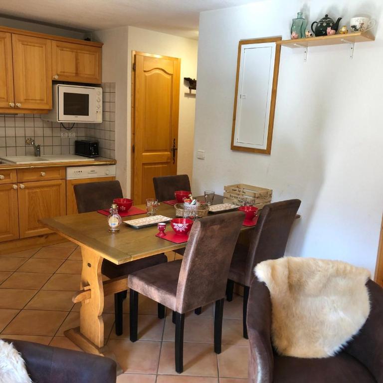 Appartement 2 pièces cabine pour 4 à Méribel avec parking couvert - FR-1-411-677 - Apartamento (4 adultos) - 11