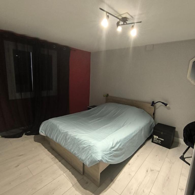 T2 jusqu'à 4 personnes en rez-de-jardin de maison, avec piscine, draps et serviettes de toilette fournis - Appartement 1 Chambre - 5