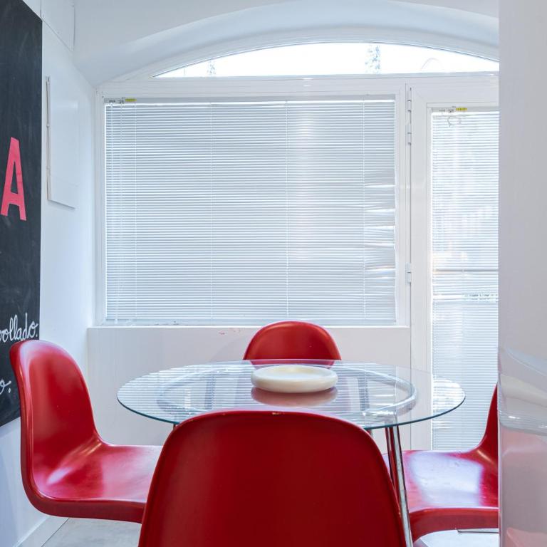Tu casa en Madrid - Two-Bedroom Apartment - 7