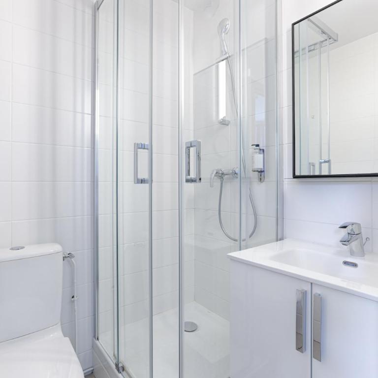La Coudraie - Proche de Disneyland - Chambre Double avec Salle de Bains Privative - 15