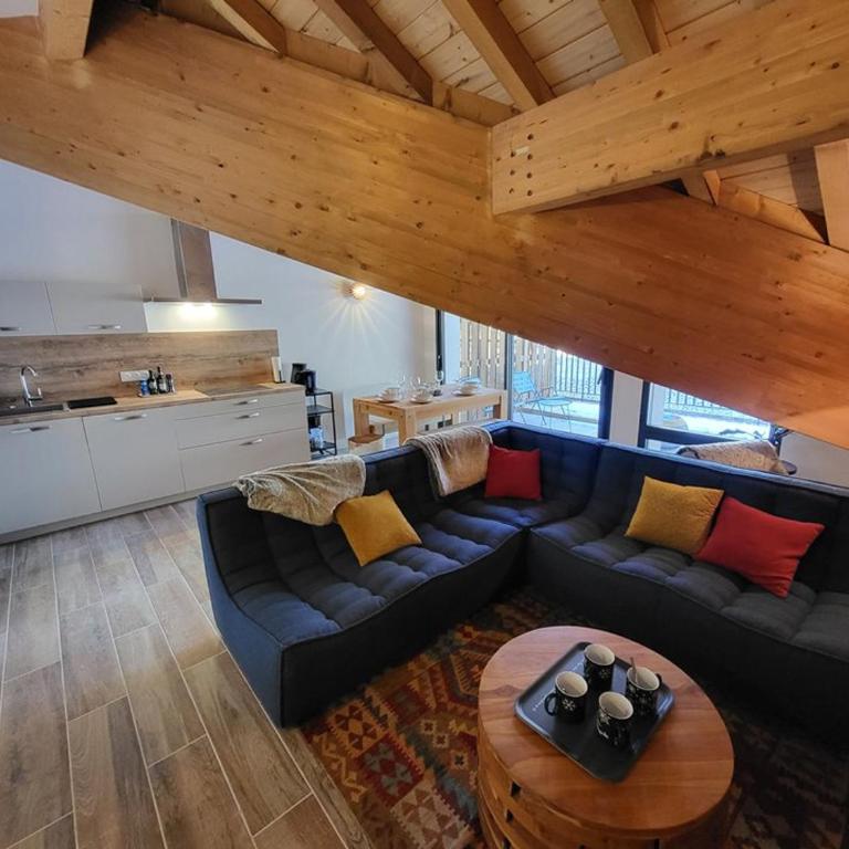 Appartement Chamois avec Wifi et Garage à Montgenèvre - FR-1-266-246 - Apartment - 1