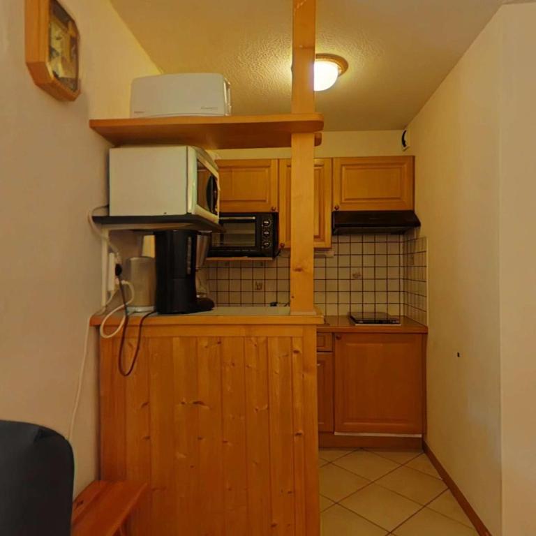 Appartement cosy 2 pièces, 6 couchages, animaux acceptés, casier à skis, centre proche - FR-1-241-193 - Apartamento (6 adultos) - 16