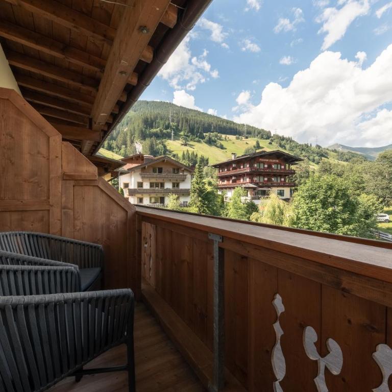Alpenhotel Tirolerhof Gerlos - Deluxe Junior Suite - 2
