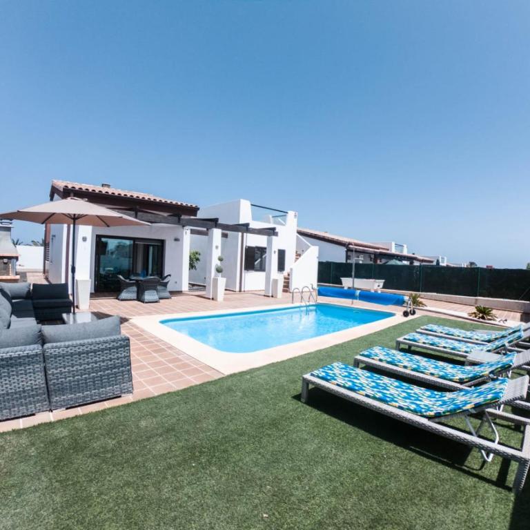 Villa Romans - Three-Bedroom Villa - 1