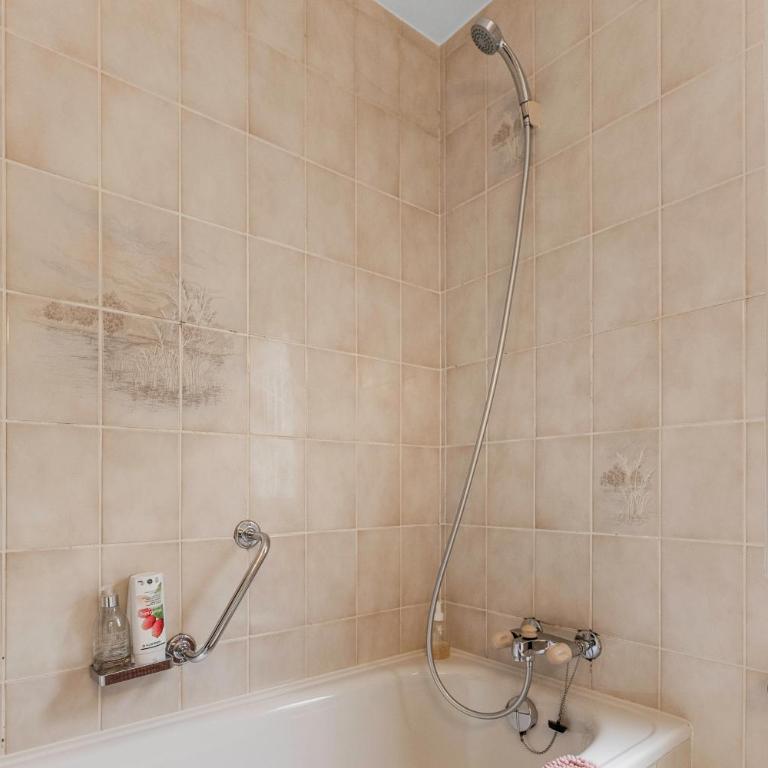 Val d'Illiez, 6 pers - balcon et vue - parking - Apartment mit 2 Schlafzimmern - 24