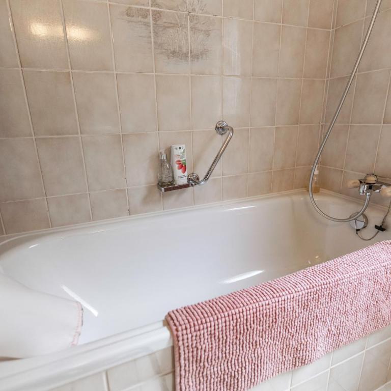 Val d'Illiez, 6 pers - balcon et vue - parking - Apartment mit 2 Schlafzimmern - 23