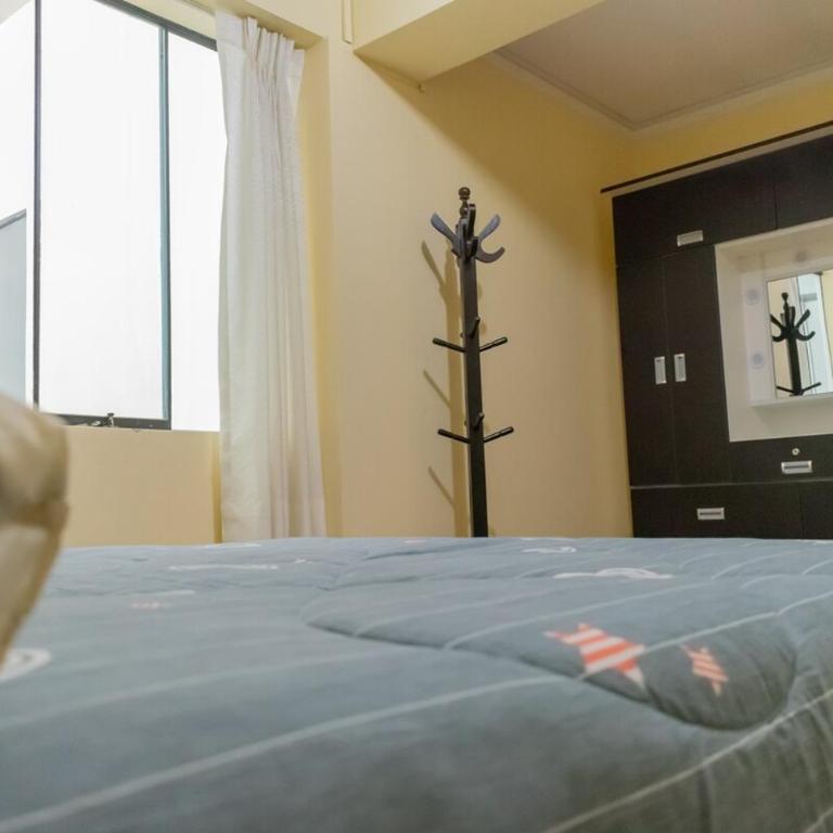 Amplio departamento 3 dorm-Centro Huaraz - Apartamento de 3 dormitorios - 7