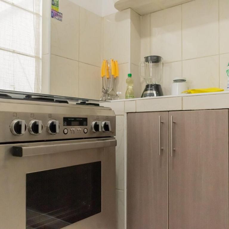 Amplio departamento 3 dorm-Centro Huaraz - Apartamento de 3 dormitorios - 11