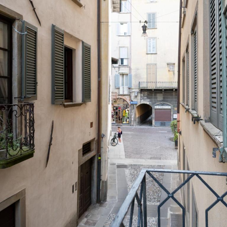 Bergamo Alta - Charm & History - Appartamento con 2 Camere da Letto - 18