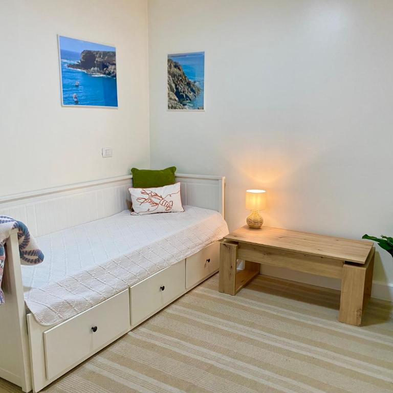 Sol Y Sombra - Two-Bedroom Apartment - 4