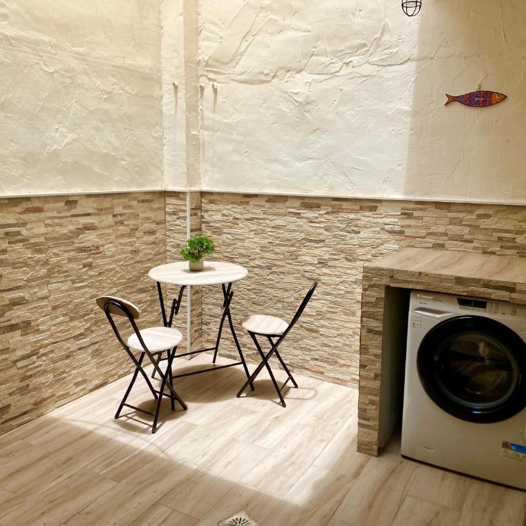 Sol Y Sombra - Two-Bedroom Apartment - 49