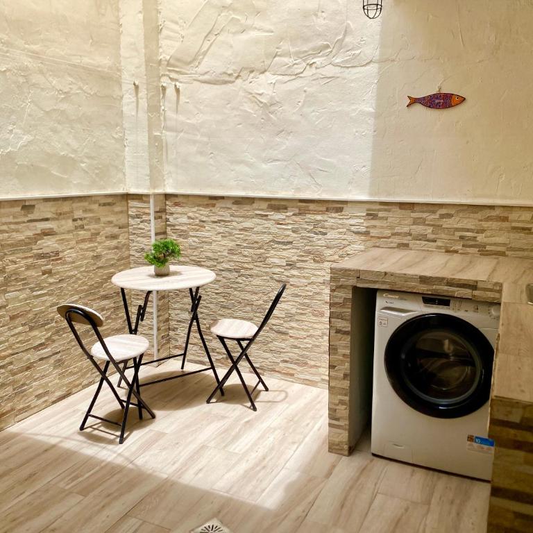 Sol Y Sombra - Two-Bedroom Apartment - 46