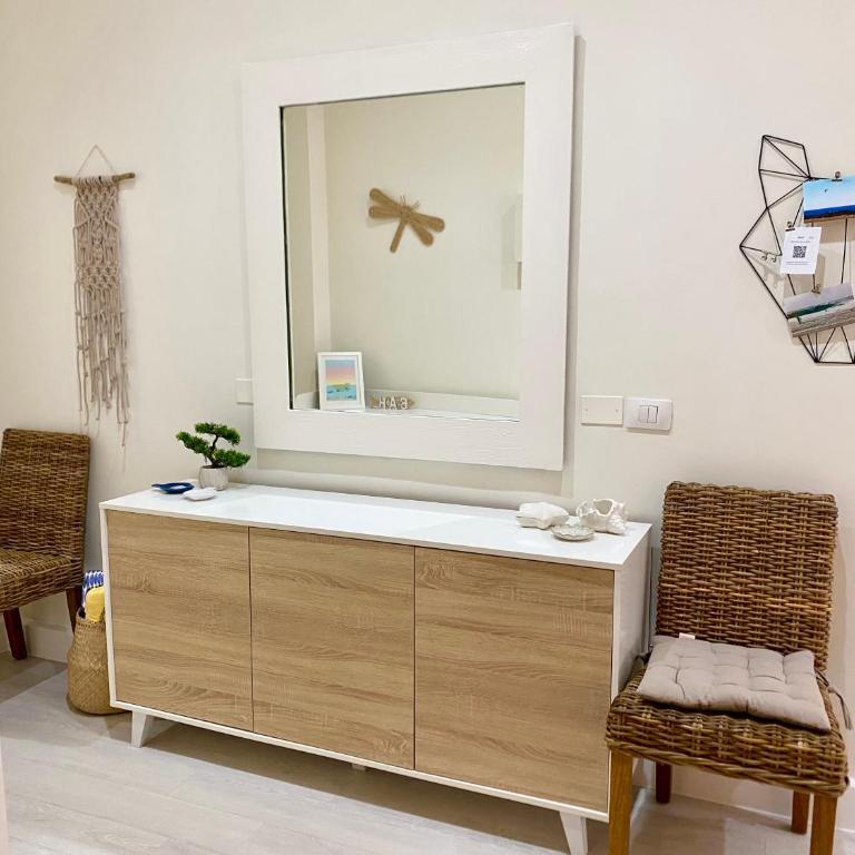 Sol Y Sombra - Two-Bedroom Apartment - 31