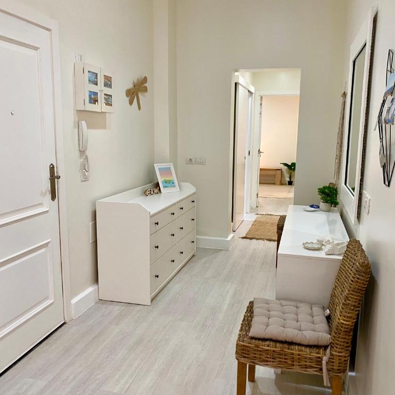 Sol Y Sombra - Two-Bedroom Apartment - 29