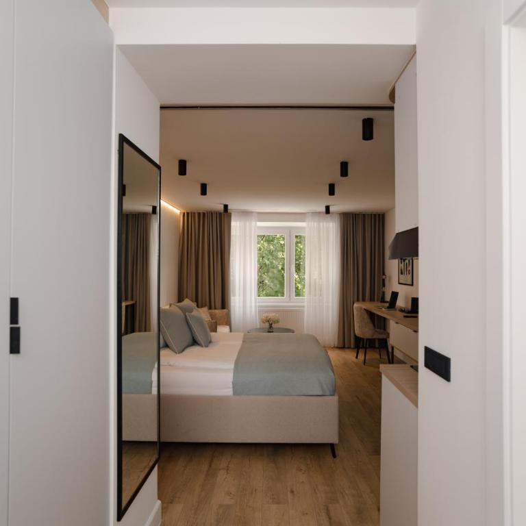 Sarajevo City Center Suites - One-Bedroom Apartment - 4