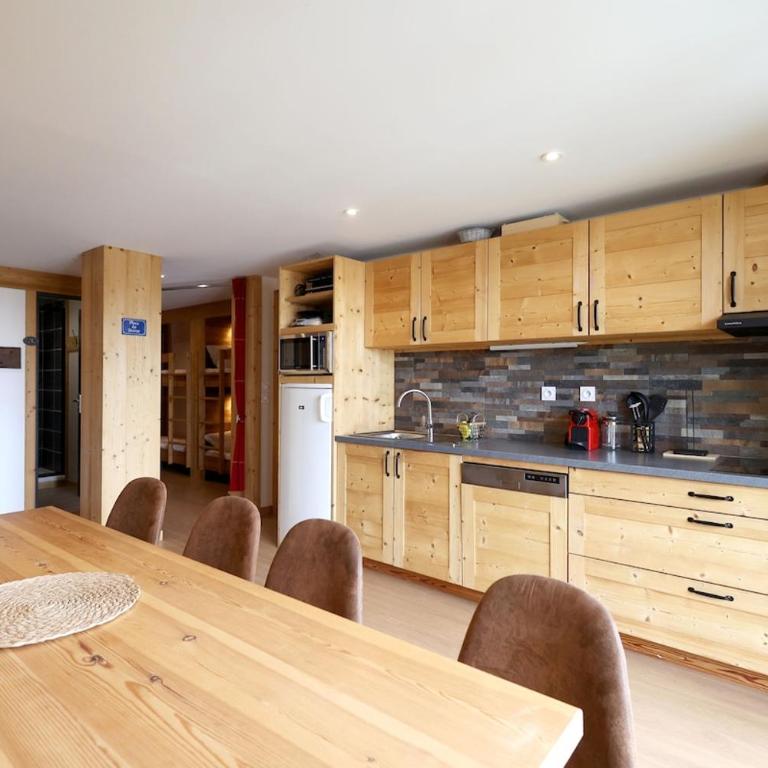 Le Hibou - Grand Appartement, Vue Montagne - Appartement 2 Chambres avec Vue sur la Montagne - 9
