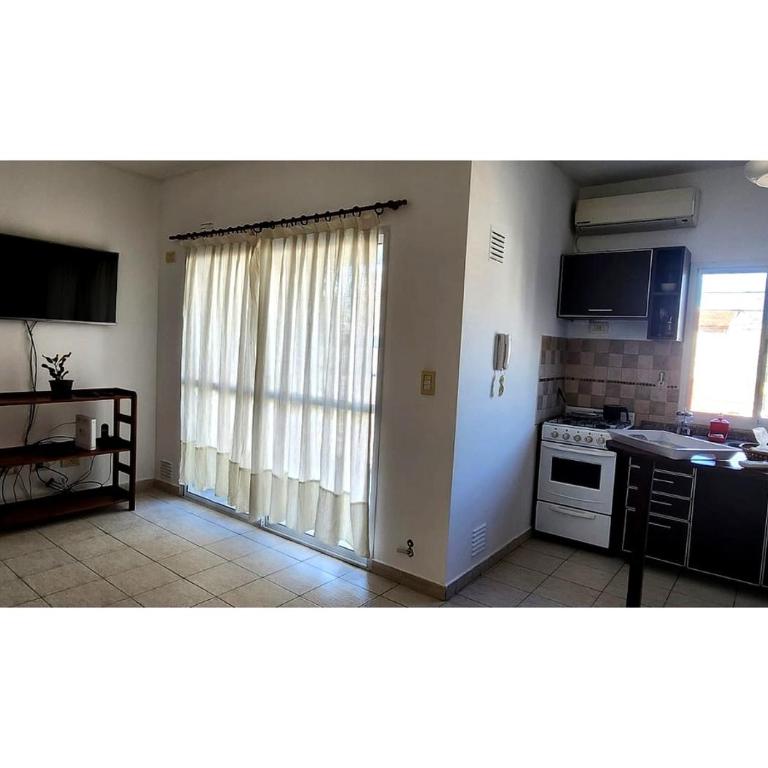 Luminoso Depto 2 amb Vélez & All Boys - One-Bedroom Apartment - 8