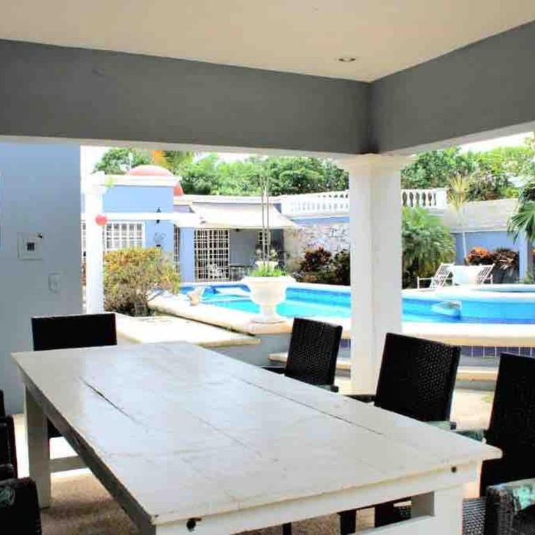 Increíble Casa Cancún Alberca Privada 22 huéspedes - Villa - 23