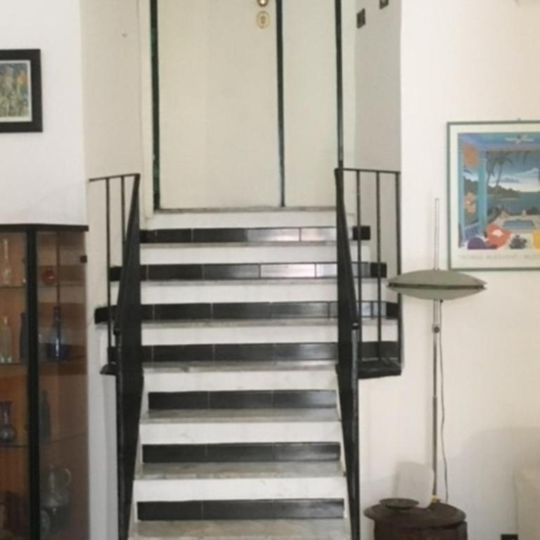 Elly's Loft - One-Bedroom Apartment - 2