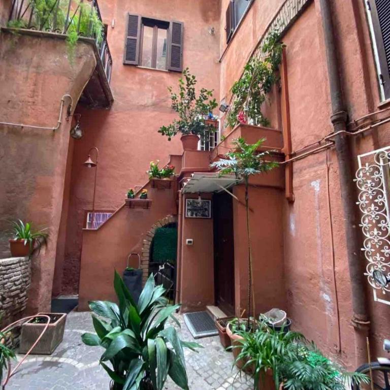 Arco acetari-Il medio evo nel cuore di roma - Appartamento con 1 Camera da Letto - 10