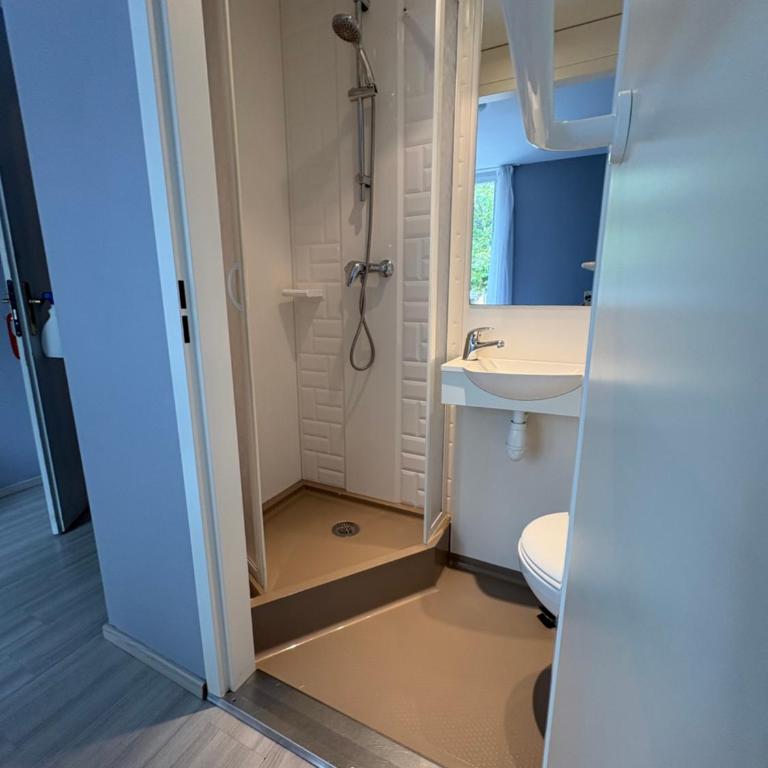 Hôtel Le Bellevue - Chambre Double Économique - 3