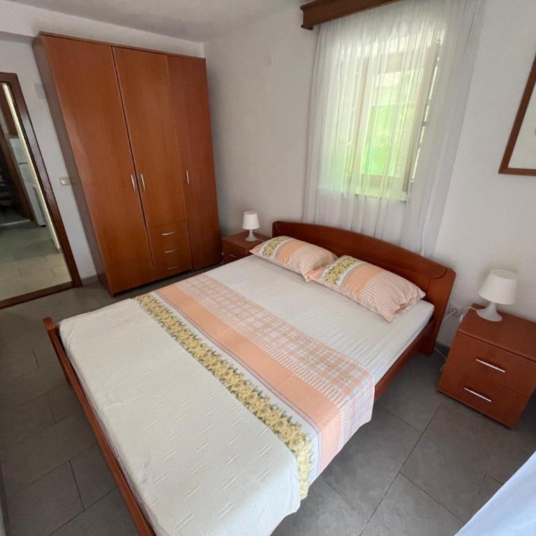 Villa Lučica - Two-Bedroom Apartment with Sea View - 3