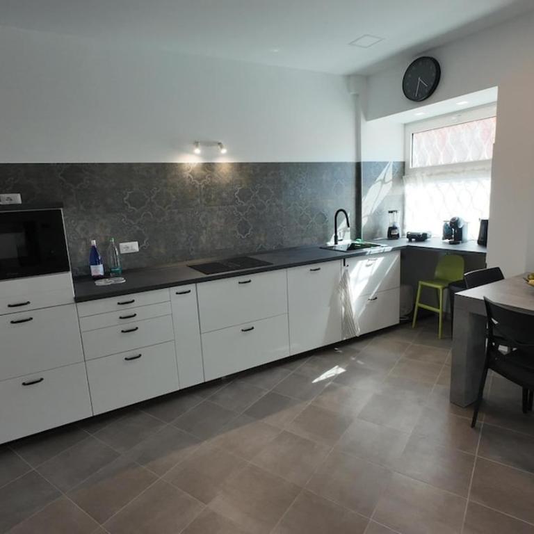 Sweet Home Fleming - Apartment - 12