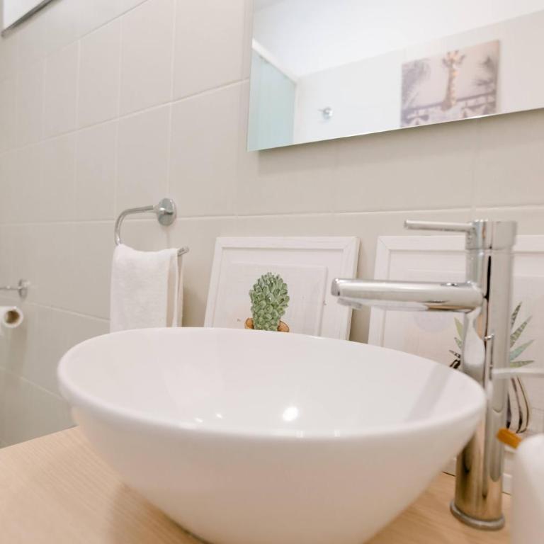 Bedda Matri Loft - One-Bedroom Apartment with Terrace - 9