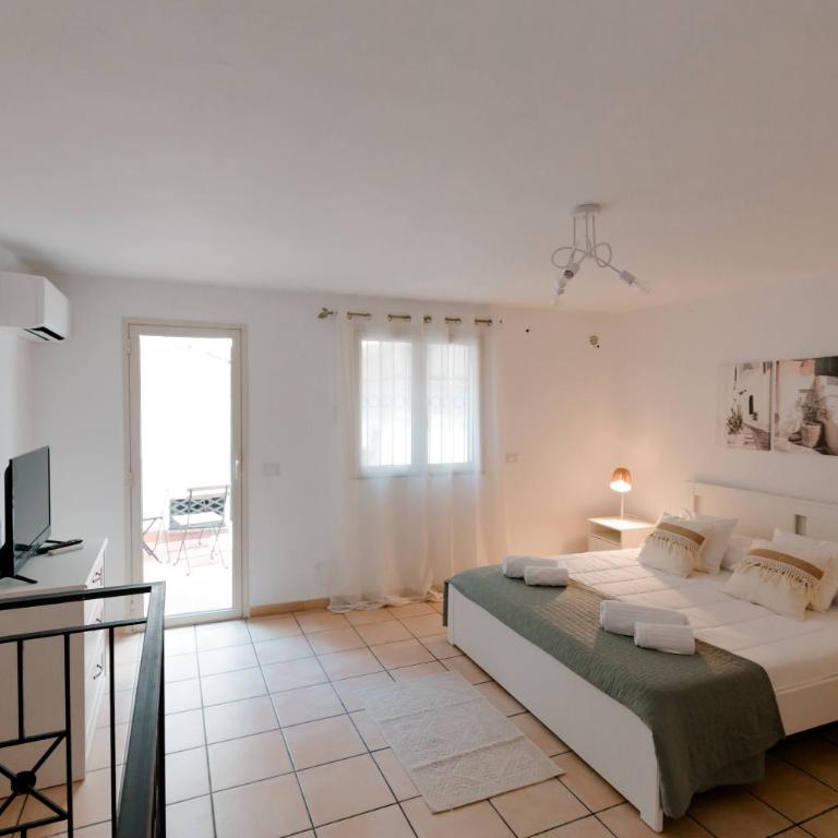 Bedda Matri Loft - One-Bedroom Apartment with Terrace - 3