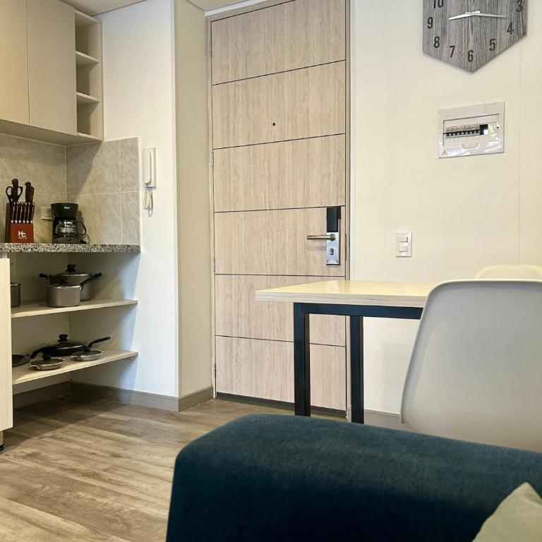Loft amplio con estilo Ejecutivo - 829 - One-Bedroom Apartment - 7