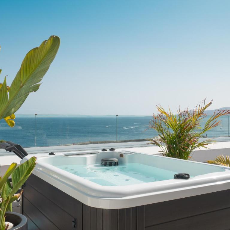 Luxury Penthouse Panoramic Ocean Views 2bedroom Apartment with Jacuzzi - Apartamento de 2 dormitorios - 3