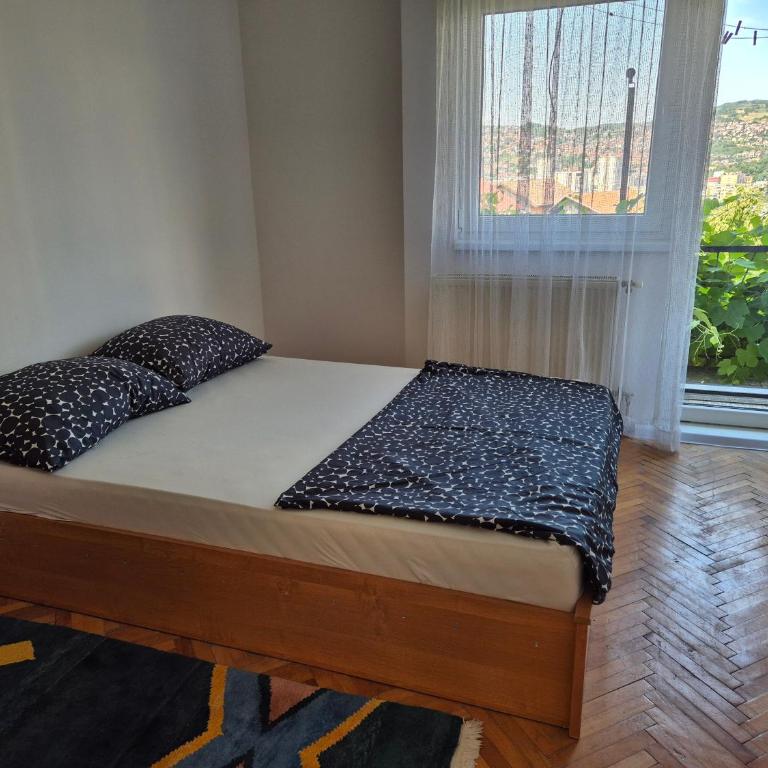 Golden View Apartment - Apartman sa 2 Spavaće Sobe i Pogledom na Grad - 3