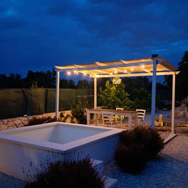 Trullo Sotto Le Stelle, with private pool & garden - One-Bedroom House - 29