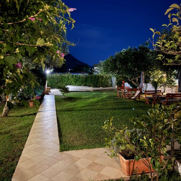 Apartments Villa Marija - One-Bedroom Apartment with Balcony and Sea View - 10