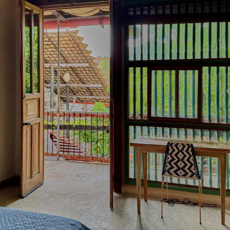 Casa del Tunel Lodge in Getsemani - Double or Twin Room with Balcony - 2