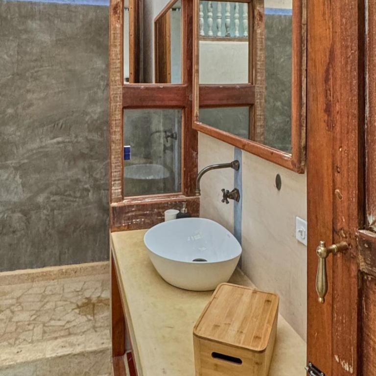 Casa del Tunel Lodge in Getsemani - Double or Twin Room with Balcony - 4