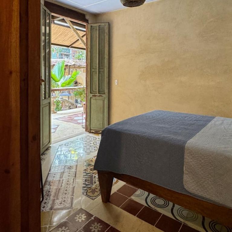 Casa del Tunel Lodge in Getsemani - Deluxe Double Room - 5