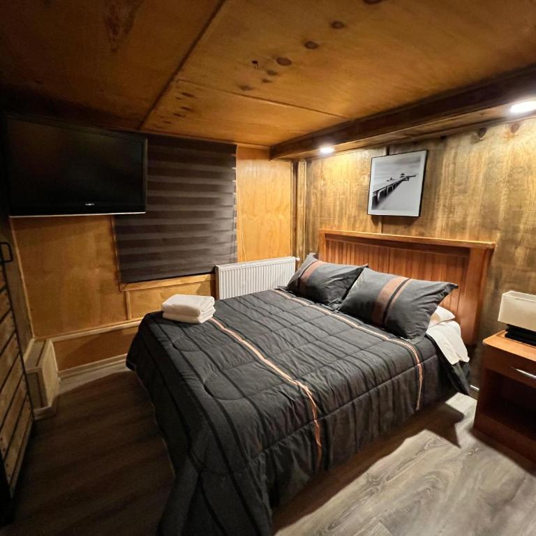 Hotel Low Cost "Colón" - Double Room with Private Bathroom - 1