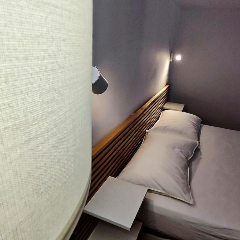 Disíu Apartment con jacuzzi in pieno centro - Two-Bedroom Apartment with Sea View - 23