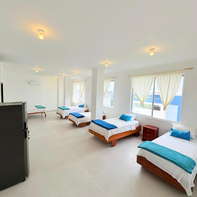Marina Suite - One-Bedroom Apartment - 1