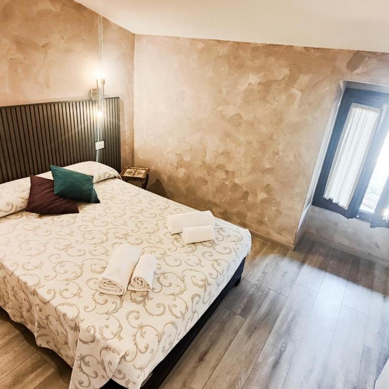 Albergo B&B Tenesi - Camera Matrimoniale Comfort - 7