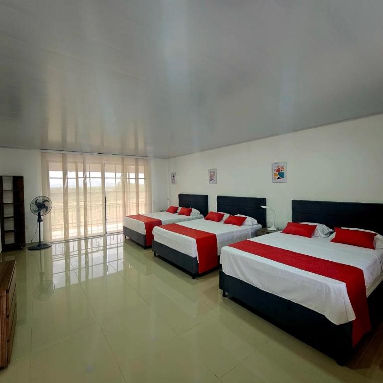 Casa Campestre La Rosita - Family Room - 3