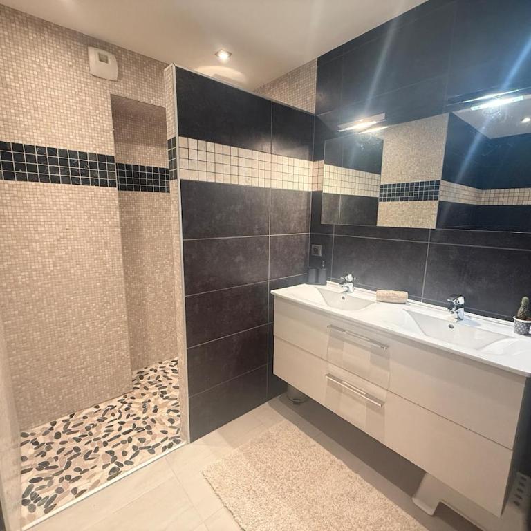 Prestige Hyper Centre Veranda Climatisation - Appartement - 61