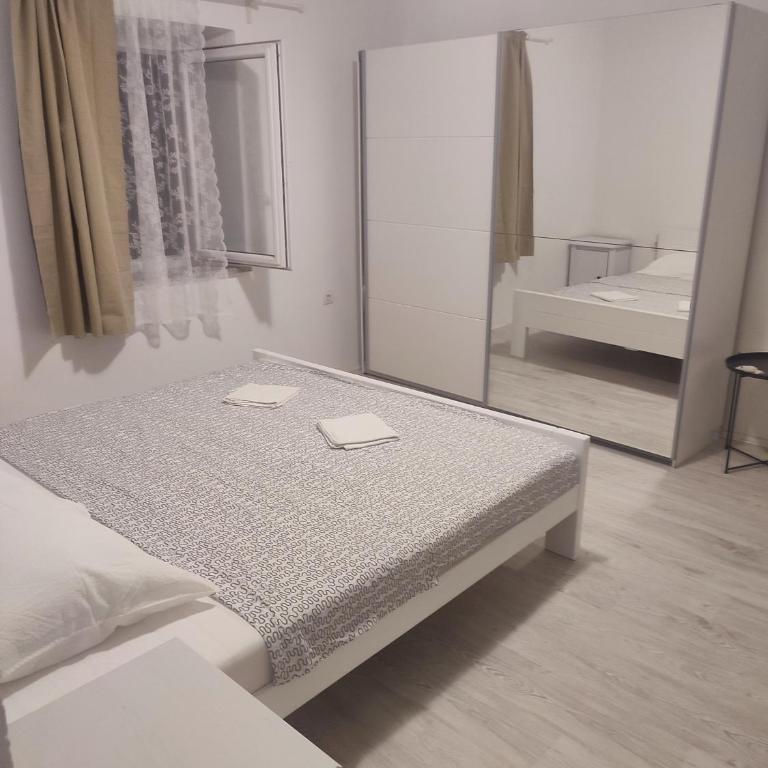 Holiday Home - Apartman sa 3 Spavaće Sobe - 8